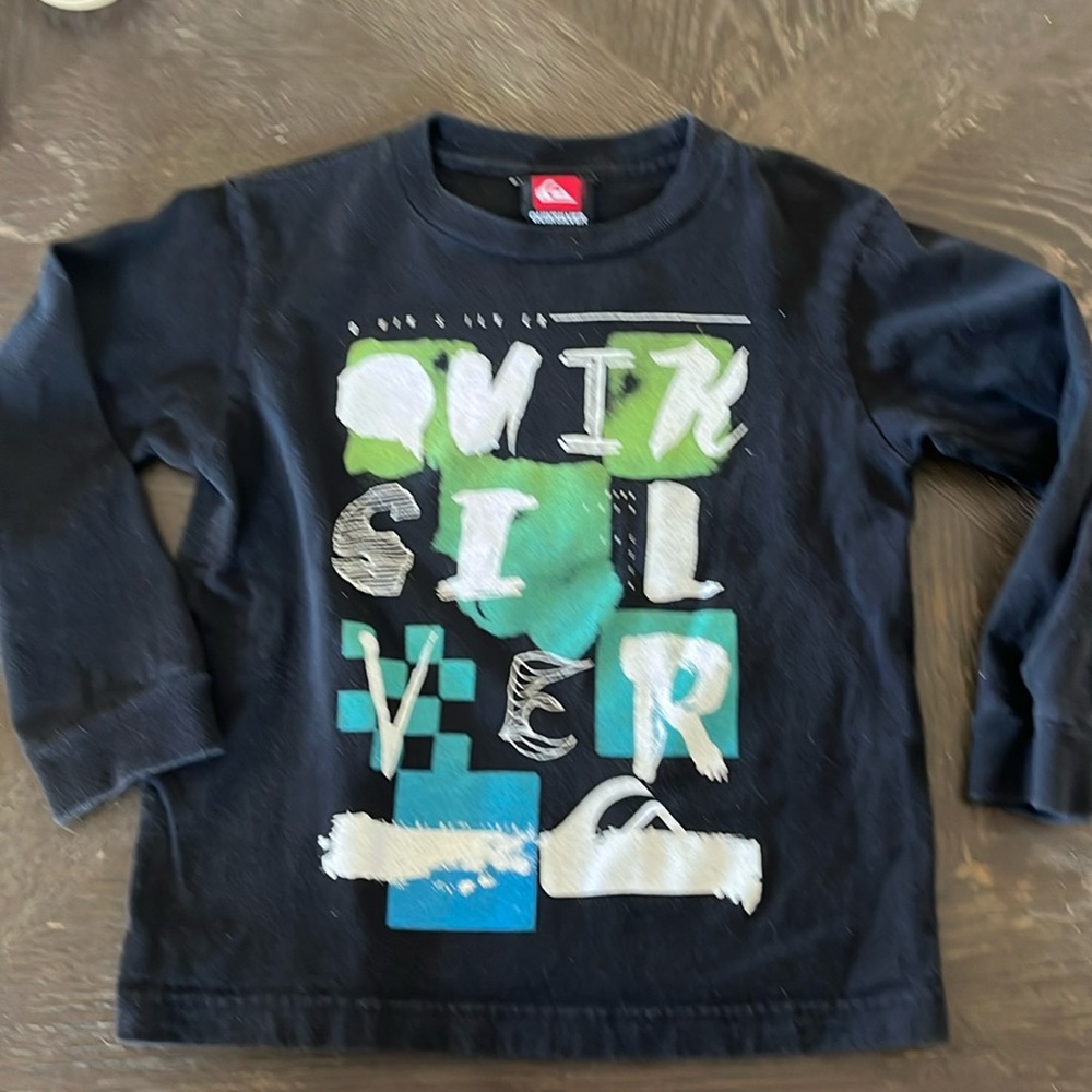 Quiksilver long sleeve graphic tee